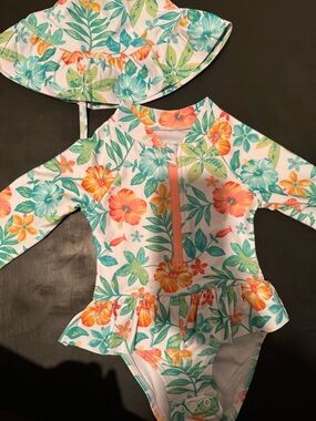 NWT - Little Me Swim-set - Rashguard & Hat - 18 mos - UPF 50 +
